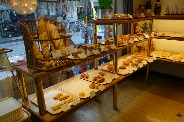 Taishogun Shopping Street Homemade bread shop Meister